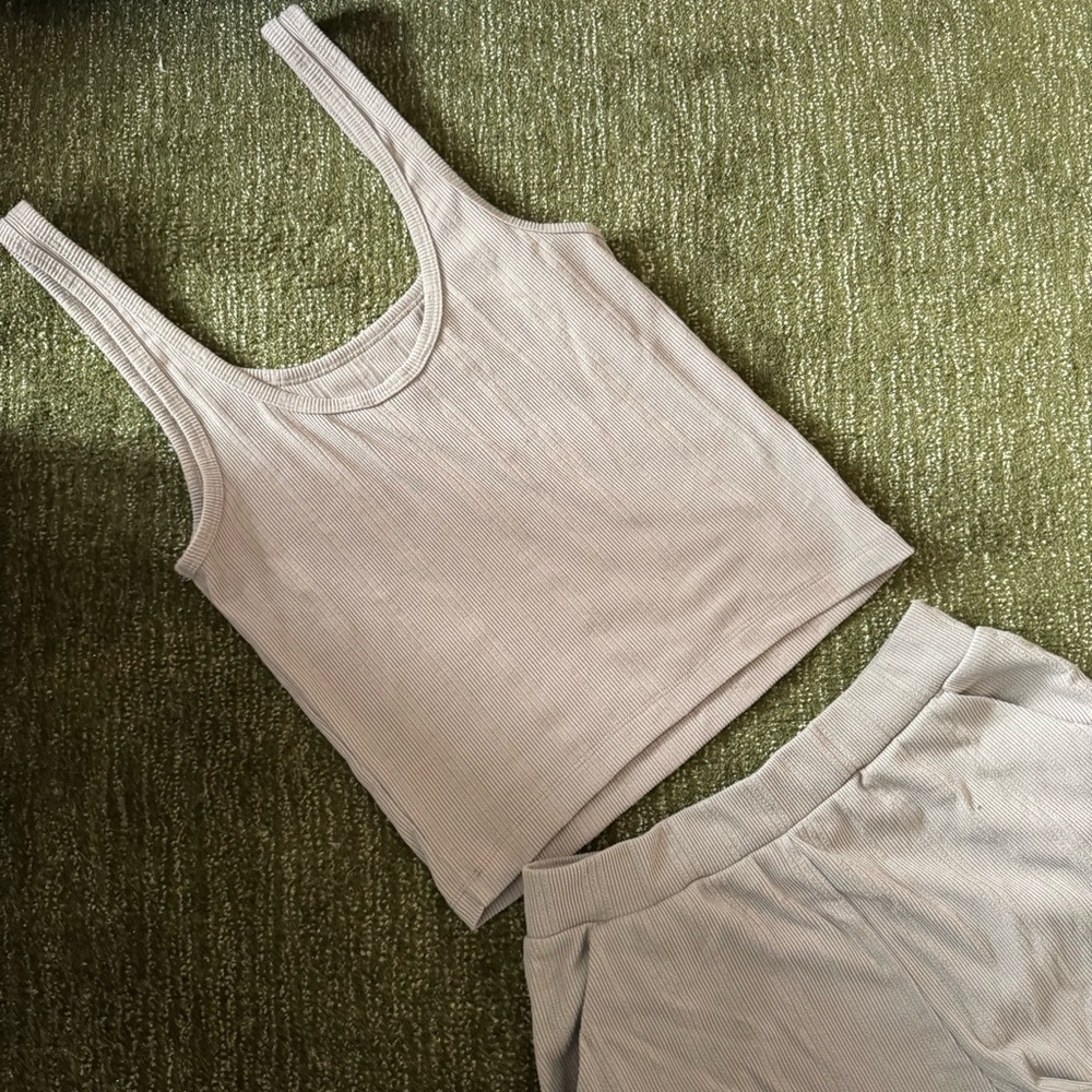 A&F Sleep Pajama Set - Picture 2 of 7